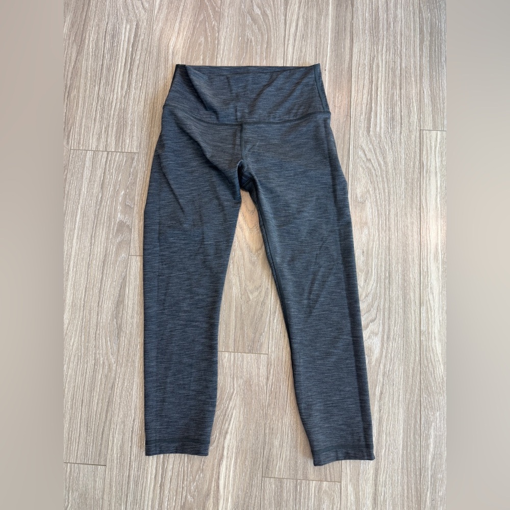 Lululemon ~ Wunder Under Leggings